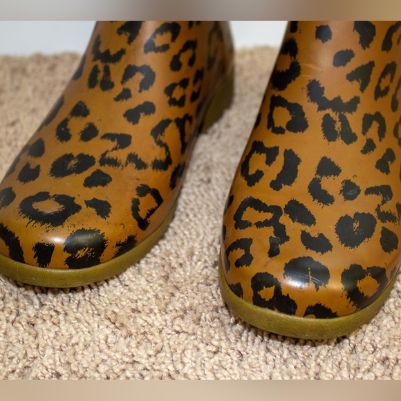 Leopard Print Hunter Boots - Picture 7 of 8